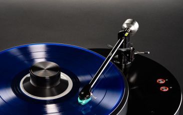 Giro turntable